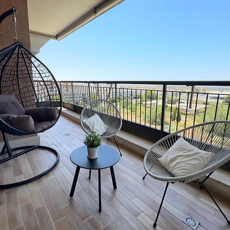 Sunset Escape Apartment - Panoramic Terrace Φιουμιτσίνο Εξωτερικό φωτογραφία