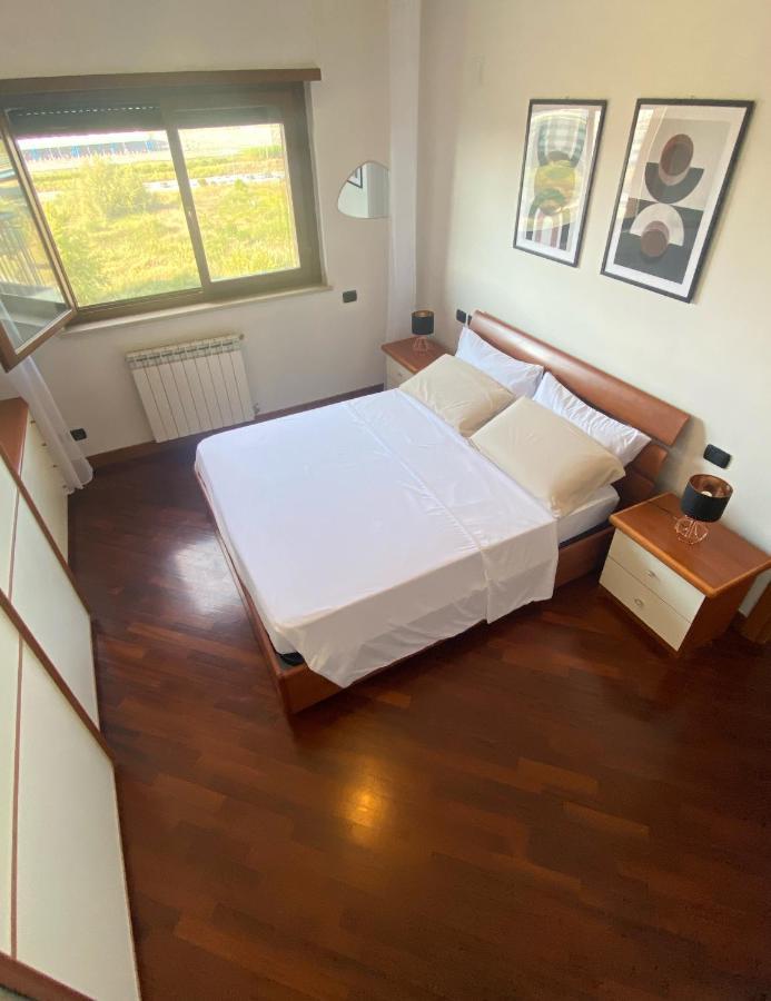 Sunset Escape Apartment - Panoramic Terrace Φιουμιτσίνο Εξωτερικό φωτογραφία