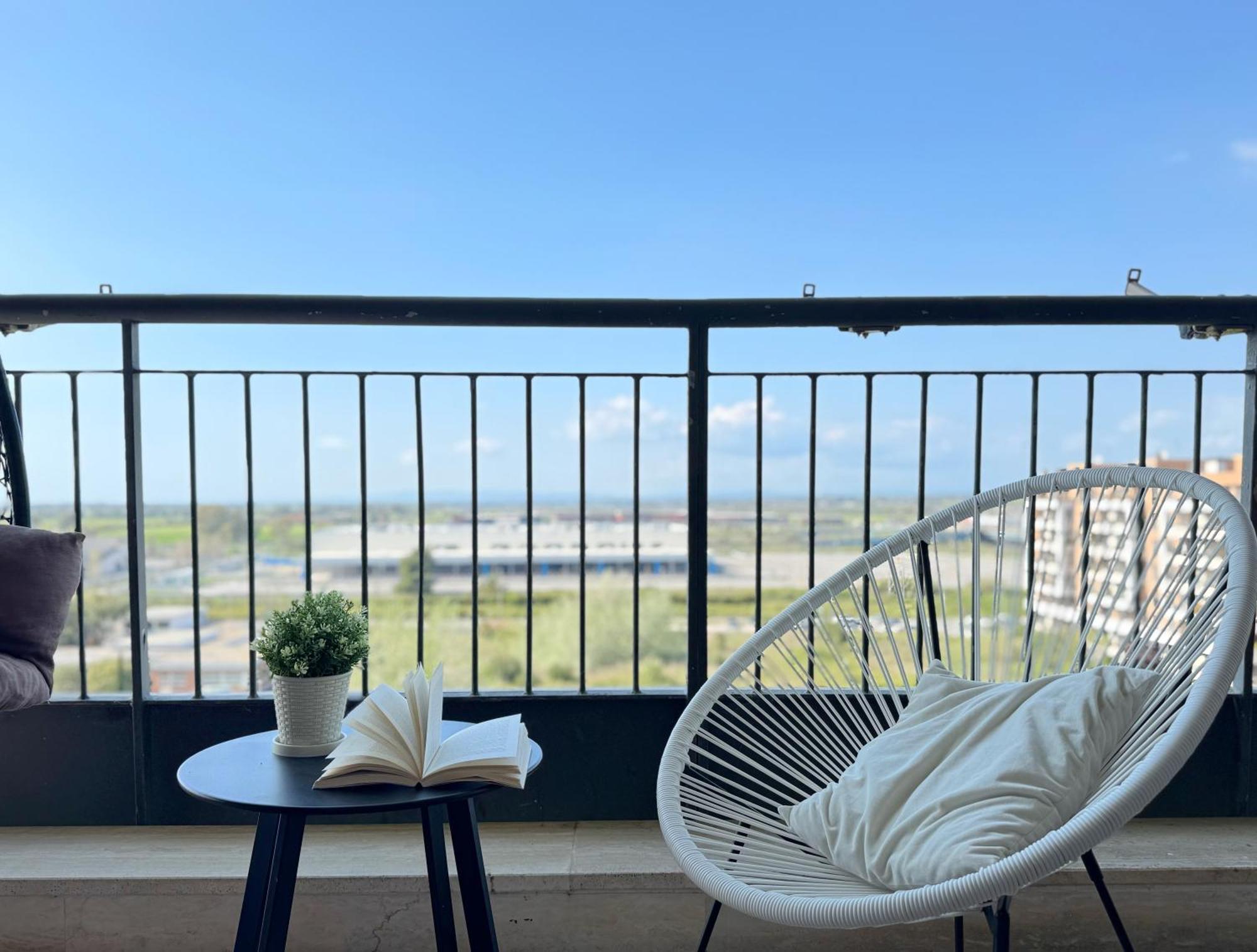 Sunset Escape Apartment - Panoramic Terrace Φιουμιτσίνο Εξωτερικό φωτογραφία